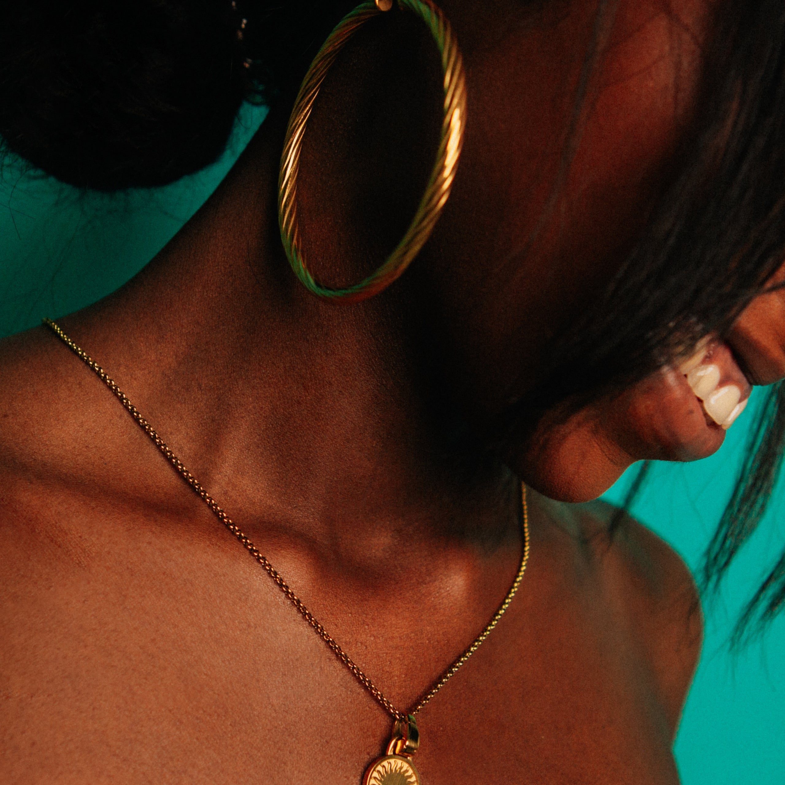 Neneh Hoops